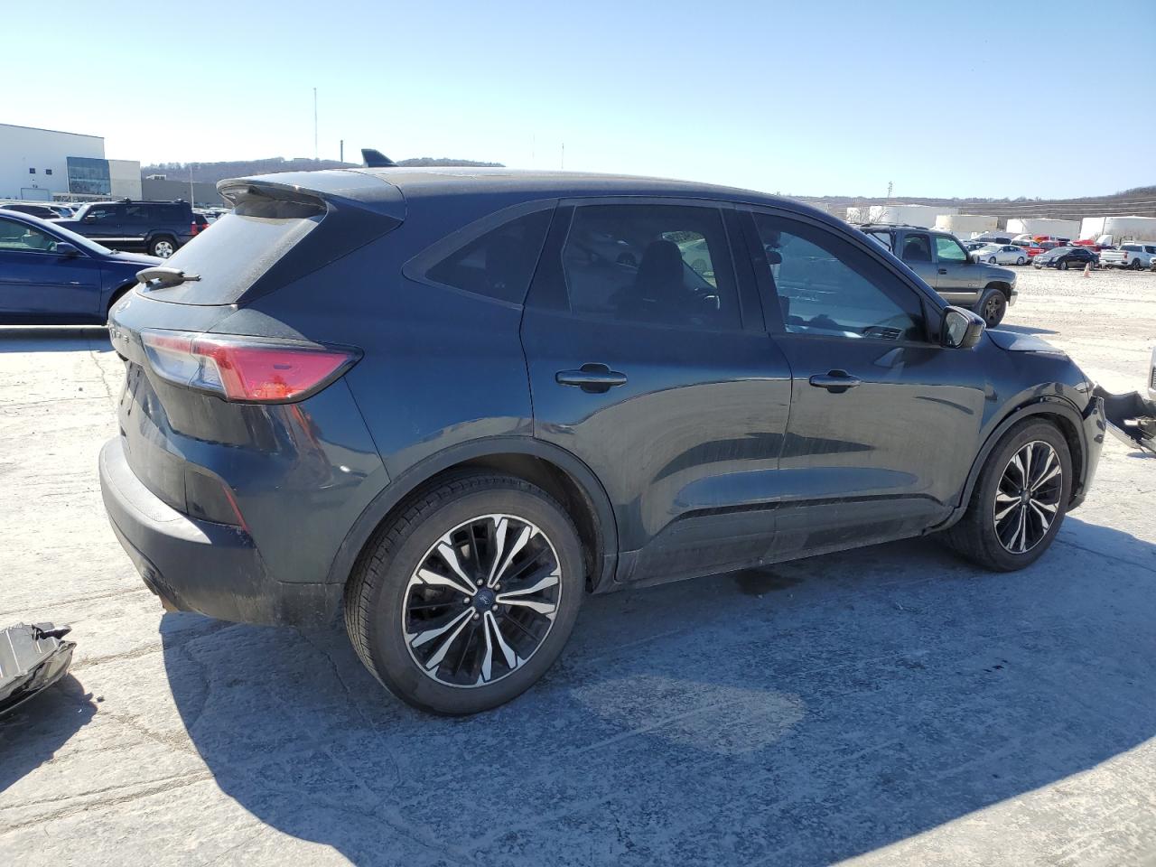 2022 FORD ESCAPE SE VIN:1FMCU0G60NUA12575