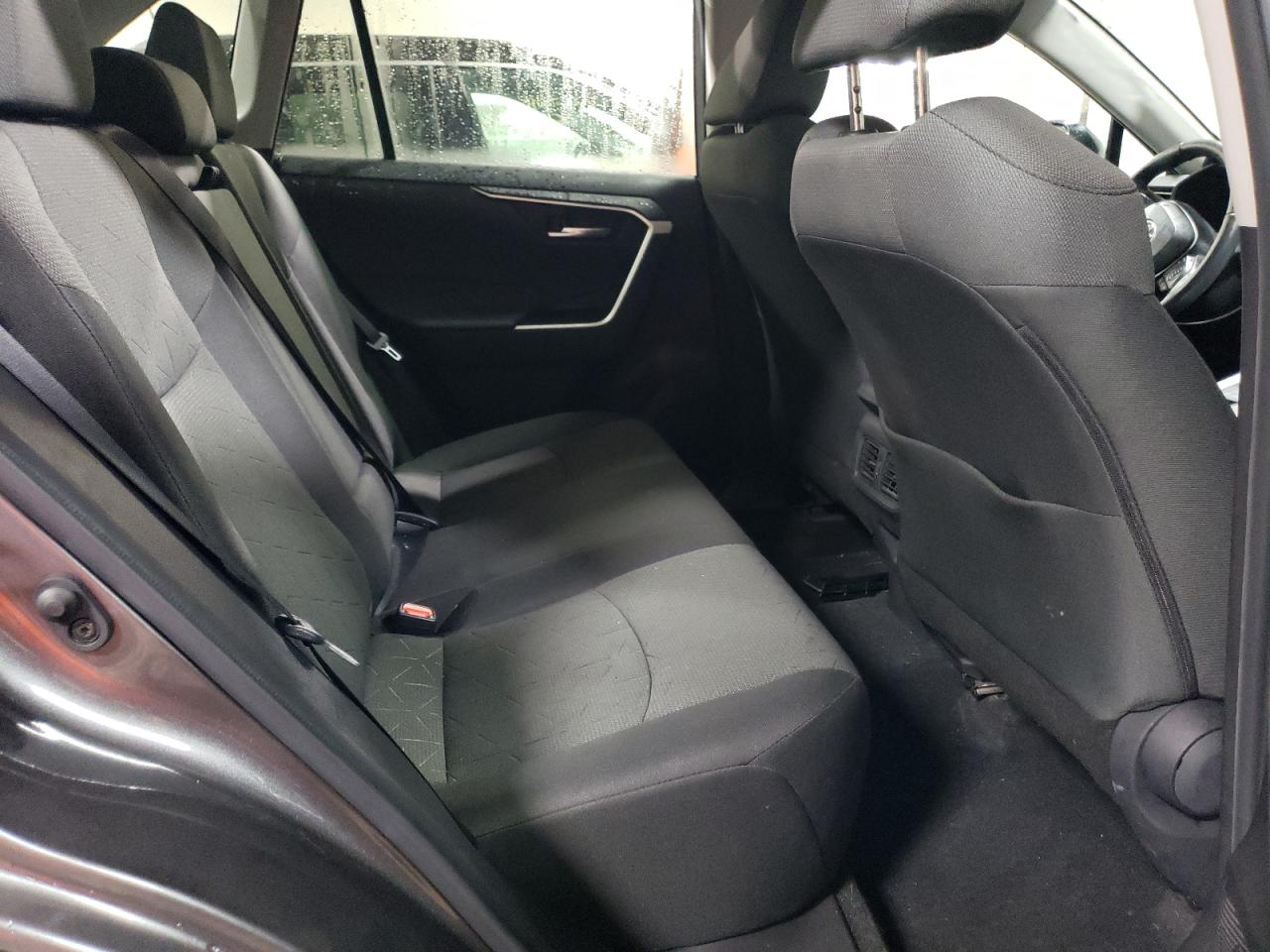 2022 TOYOTA RAV4 XLE VIN:2T3P1RFV1NC292832