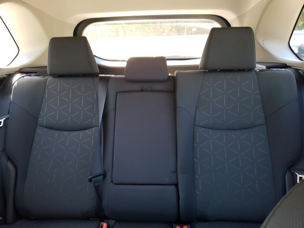 2024 TOYOTA RAV4 XLE VIN:4T3RWRFV4RU122477