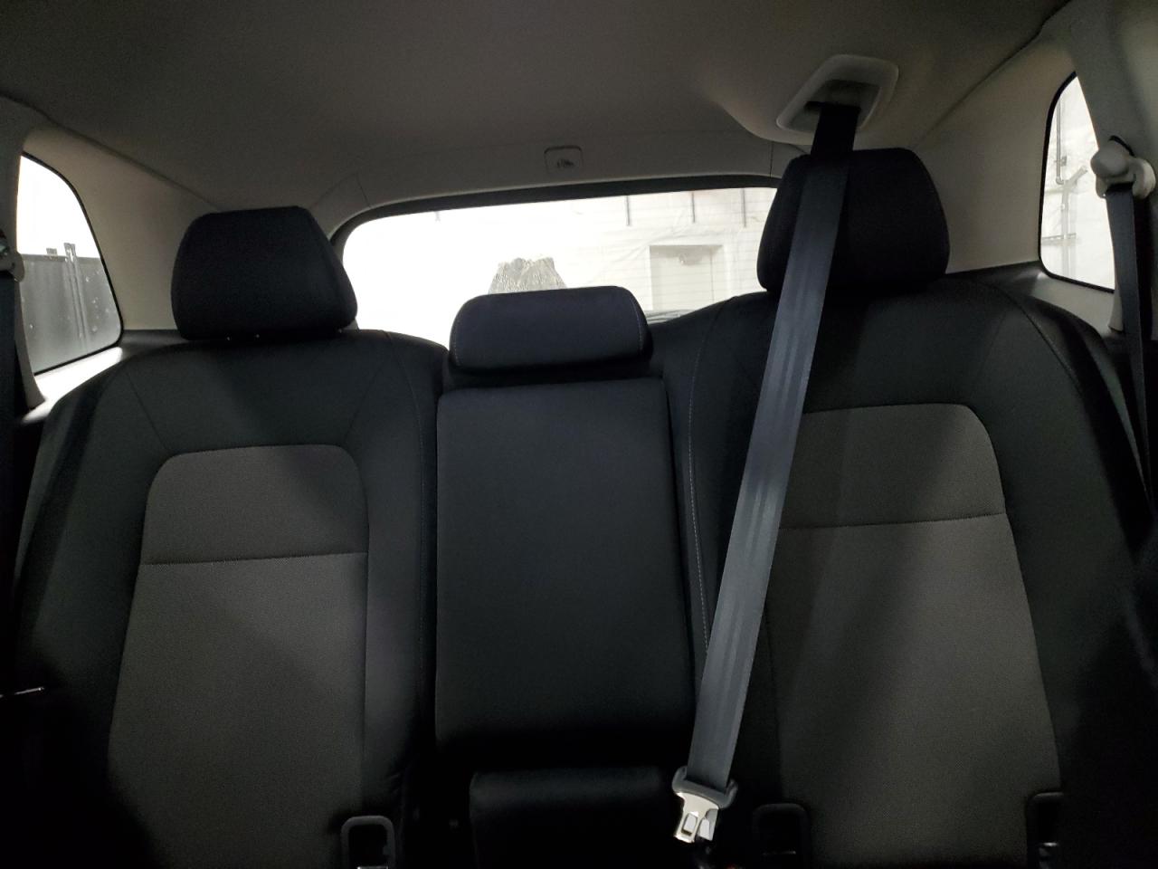 2023 HONDA CR-V LX VIN:2HKRS4H27PH422679