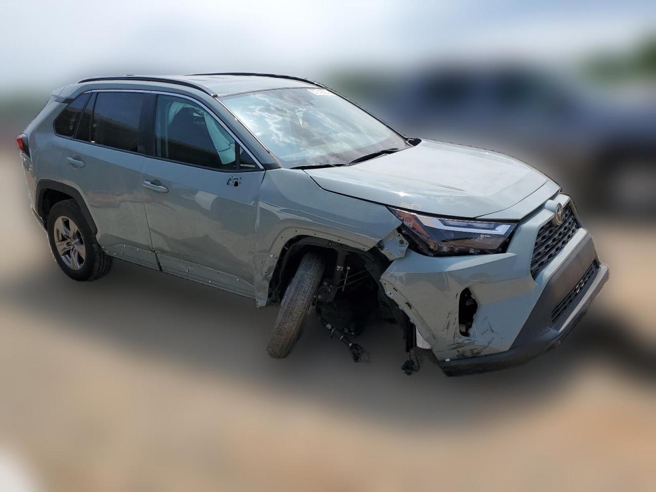 2022 TOYOTA RAV4 XLE VIN:2T3W1RFV0NW231093