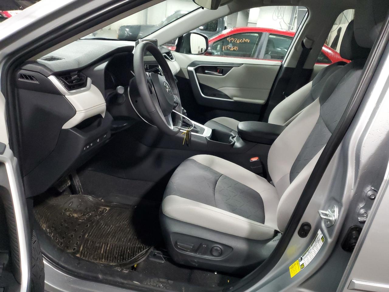 2023 TOYOTA RAV4 XLE VIN:2T3P1RFV6PW404588