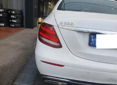 2018 Mercedes-Benz E 200 WDDZF4CB4JA424437 VIN:WDDZF4CB4JA424437