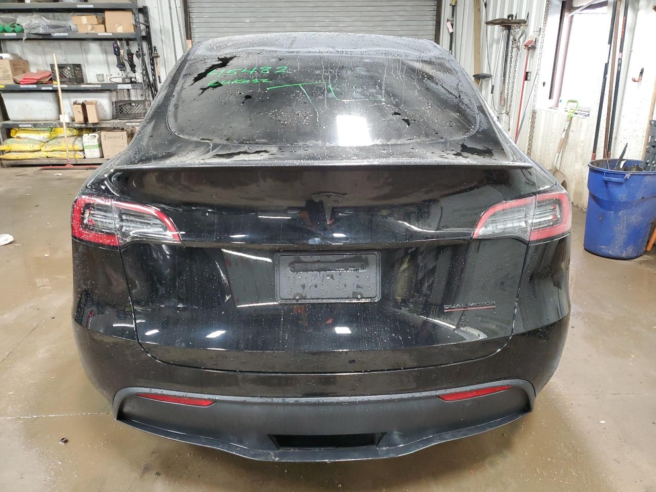 2022 TESLA MODEL Y  VIN:7SAYGDEFXNF416040