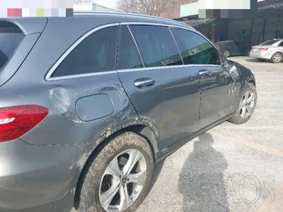 2018 Mercedes-Benz GLC 220 VIN: