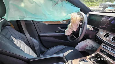 2021 Mercedes-Benz E 300 VIN: