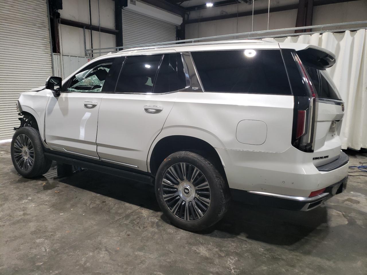 2022 CADILLAC ESCALADE PREMIUM LUXURY VIN:2T1BU4EE0DC985033