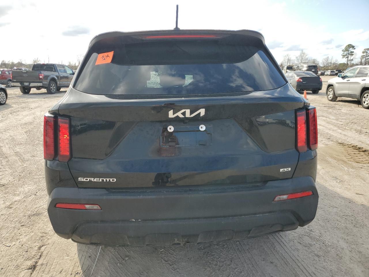 2023 KIA SORENTO LX VIN:5XYRGDLC7PG166830