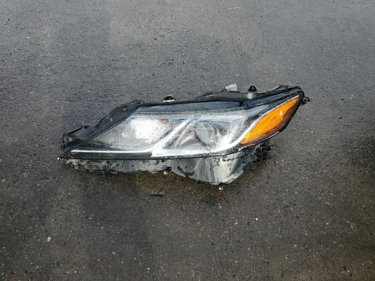 2022 TOYOTA CAMRY LE VIN:4T1C11AKXNU628384