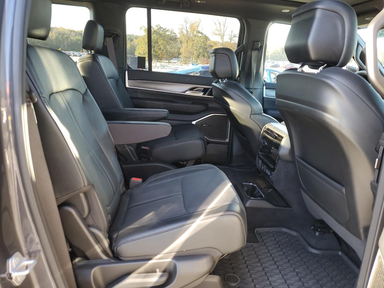2024 JEEP WAGONEER SERIES II VIN:1C4SJVBP6RS109044