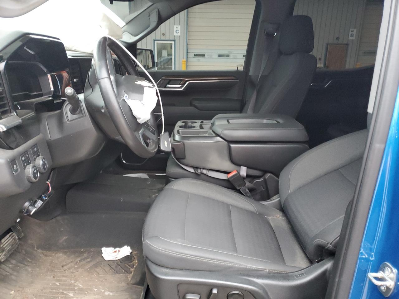 2022 CHEVROLET SILVERADO K1500 LT VIN:3GCUDDEDXNG595743