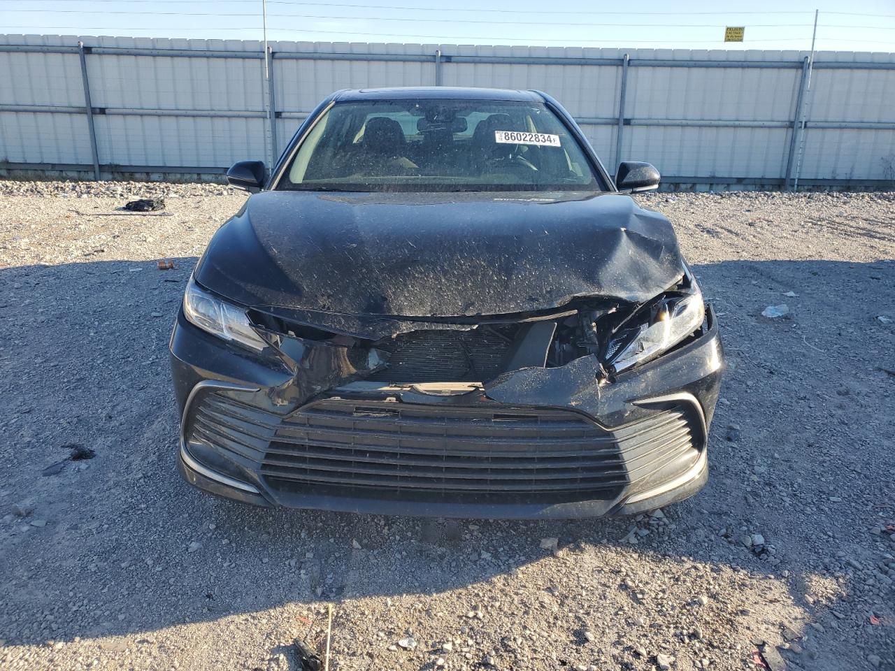 2022 TOYOTA CAMRY LE VIN:4T1H31AK1NU589216