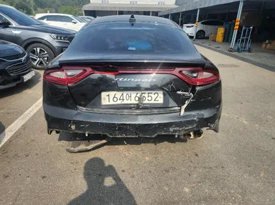 2018 Kia Stinger KNAE351BDJS013255 VIN:KNAE351BDJS013255