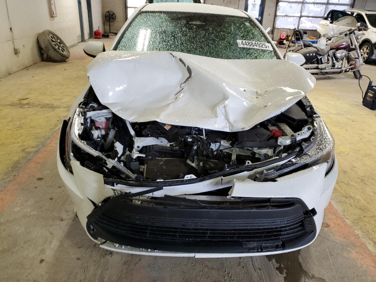 2024 TOYOTA COROLLA LE VIN:JTDBCMFE1R3051402