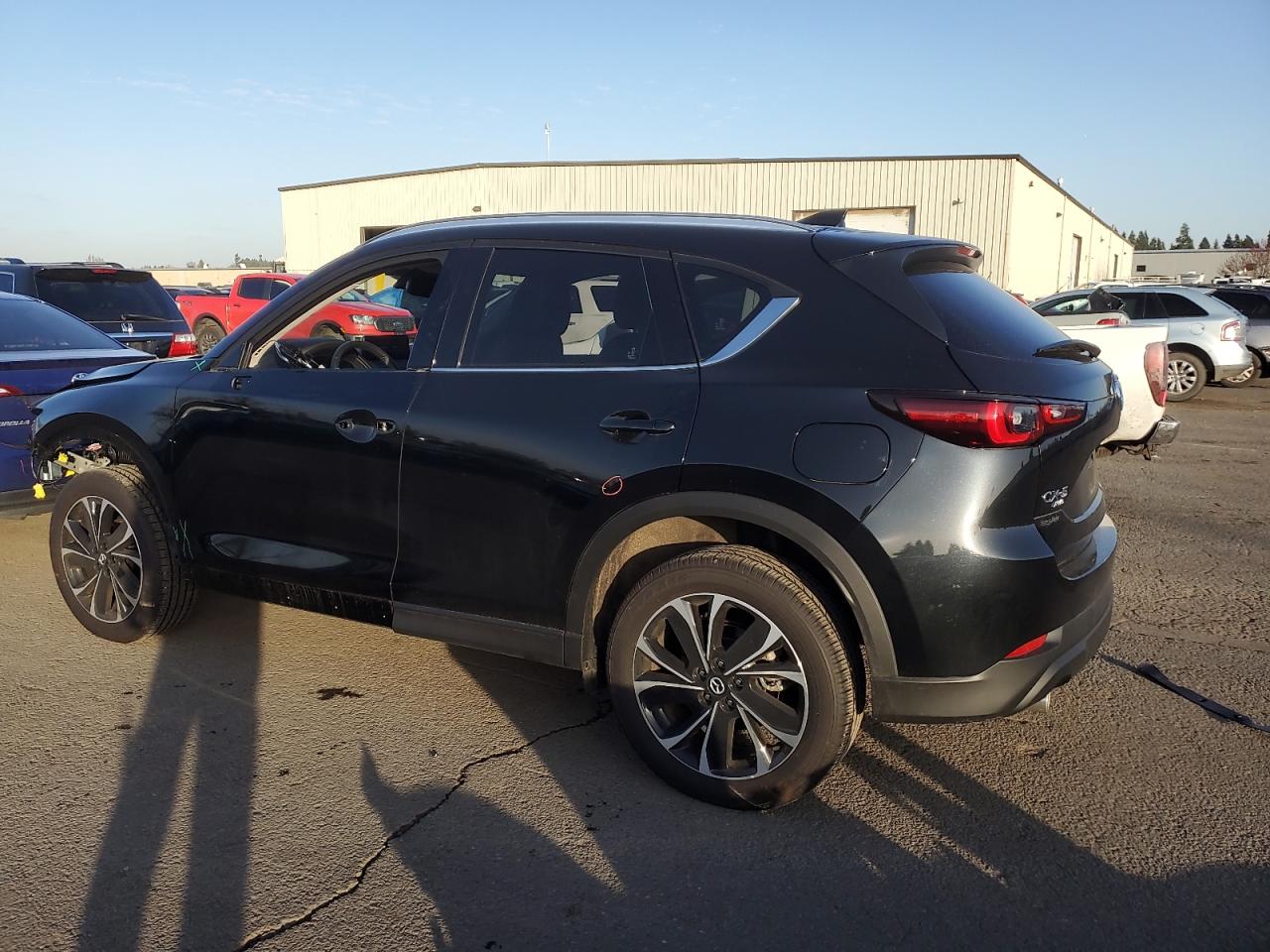 2023 MAZDA CX-5 PREMIUM VIN:JM3KFBDM4P0136794