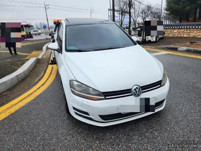 2014 Volkswagen Golf VIN: