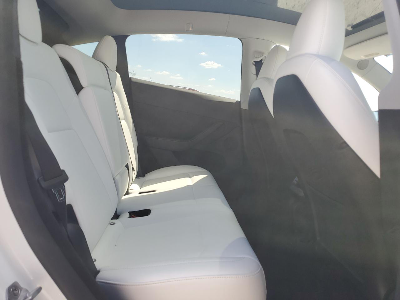 2023 TESLA MODEL Y  VIN:7SAYGDEE2PA130903