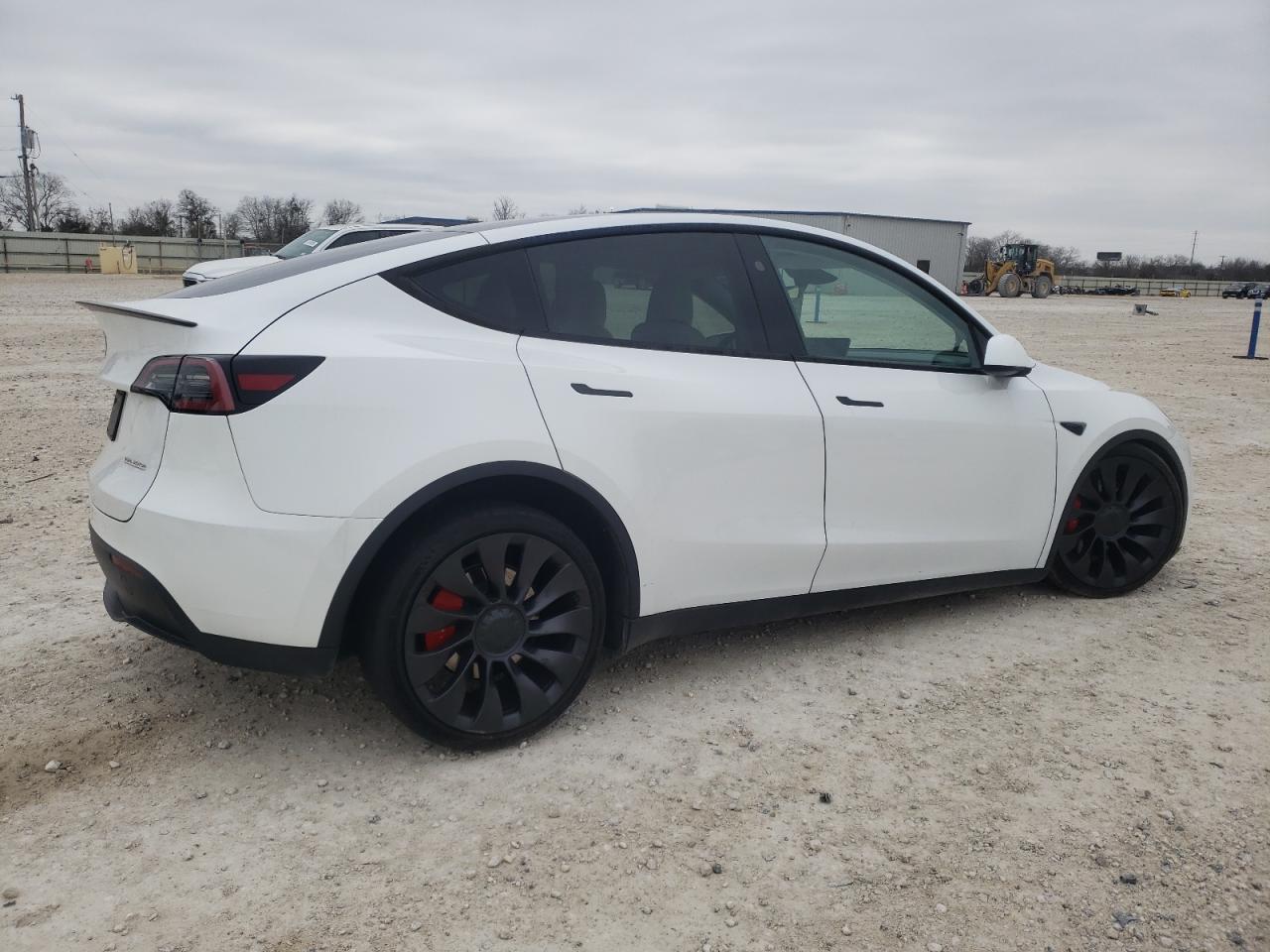 2023 TESLA MODEL Y  VIN:7SAYGDEF6PF896807