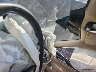 2016 BMW 750 WBA7F2100GG523489 VIN:WBA7F2100GG523489