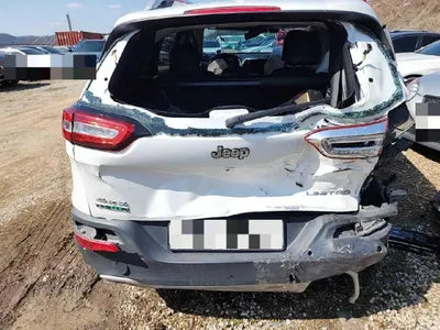 2017 Jeep Cherokee VIN: