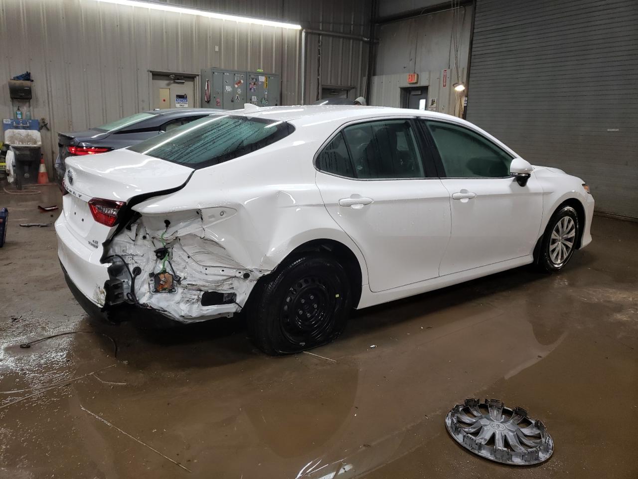 2024 TOYOTA CAMRY LE VIN:4T1C31AK7RU073152