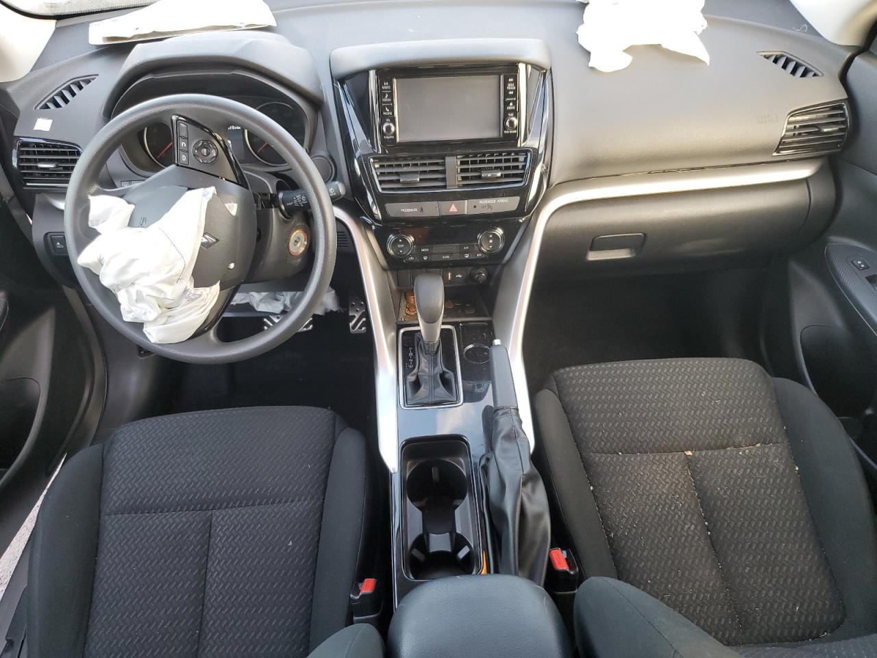 2022 MITSUBISHI ECLIPSE CROSS ES VIN:JA4ASUAA7NZ054289