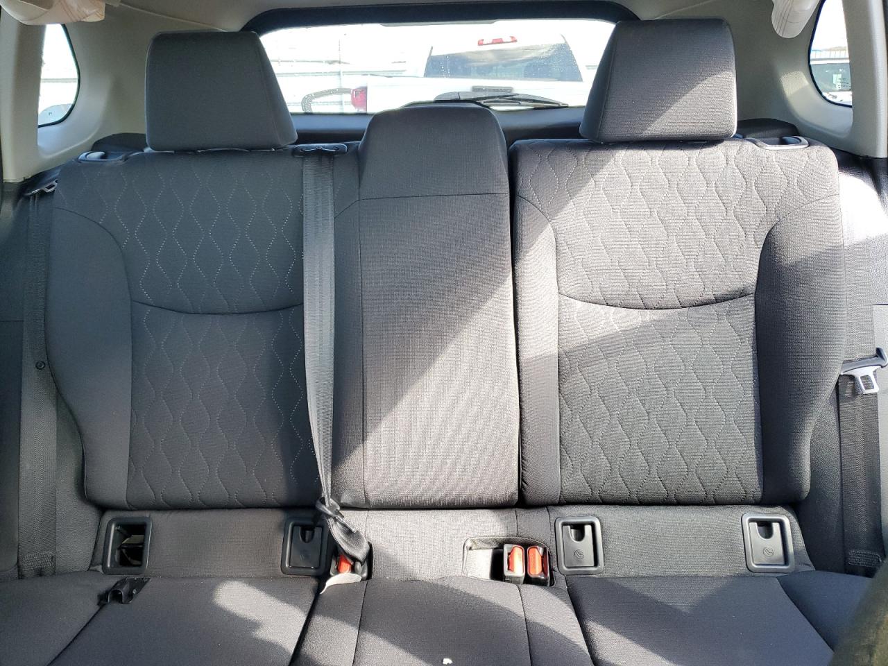 2024 TOYOTA COROLLA CROSS LE VIN:7MUBAABG8RV086101