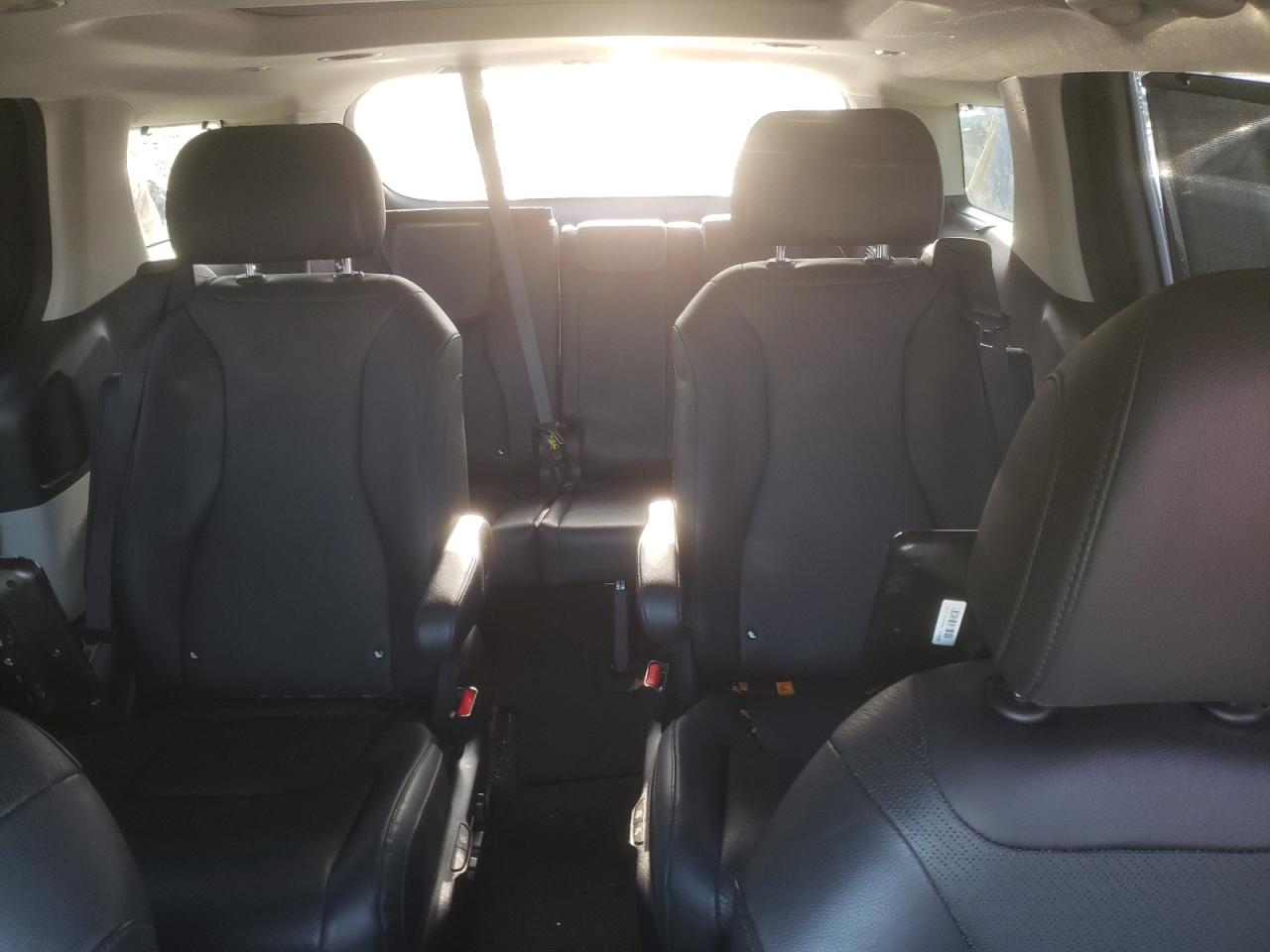 2023 KIA CARNIVAL SX VIN:KNDNE5H31P6265228