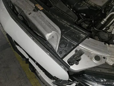 2018 Mercedes-Benz C 200 VIN: