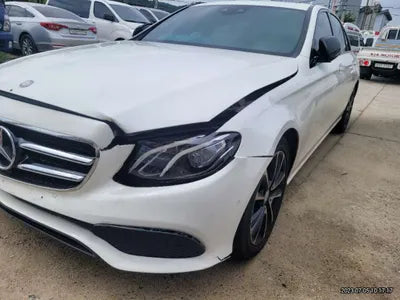 2017 Mercedes-Benz E 220 WDDZF0EB8HA111262 VIN:WDDZF0EB8HA111262
