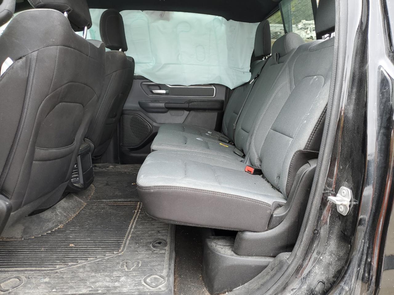 2022 RAM 1500 BIG HORN/LONE STAR VIN:1C6RRFFG4NN327572