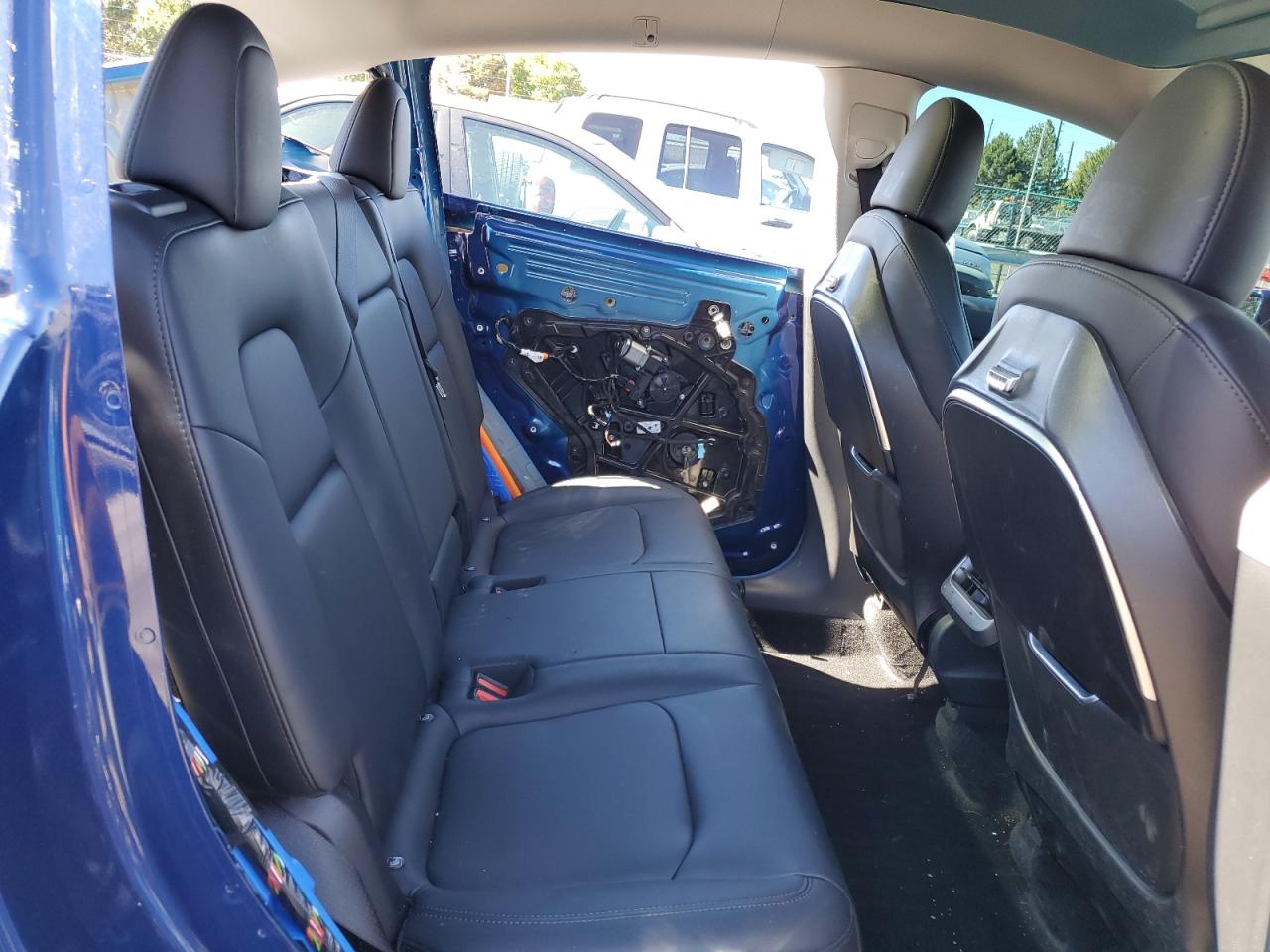 2023 TESLA MODEL Y  VIN:7SAYGDEE4PF850352