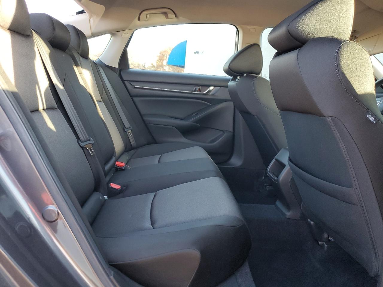 2022 HONDA ACCORD LX VIN:1HGCV1F17NA030880