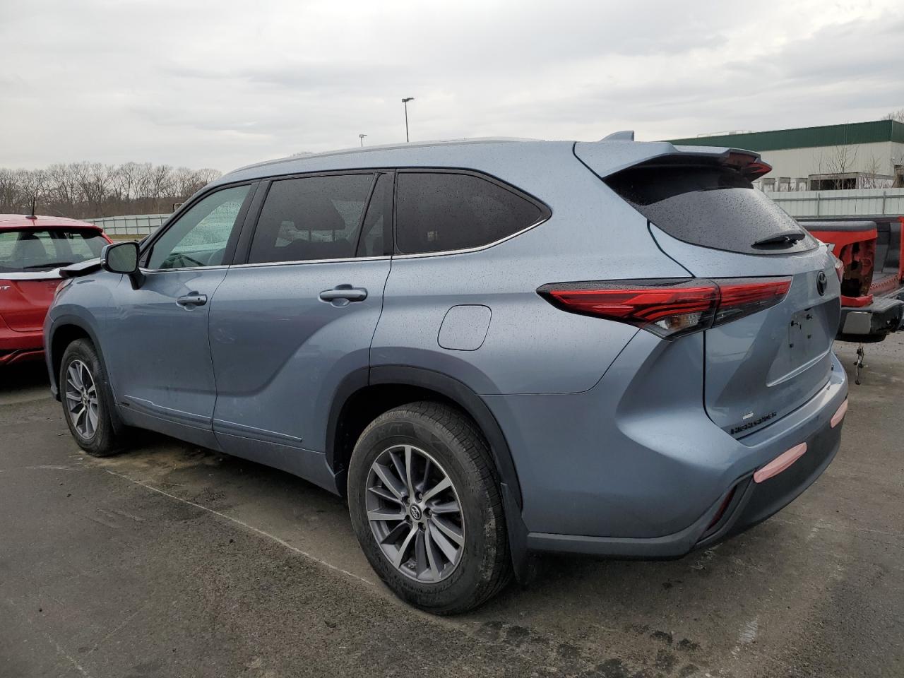 2022 TOYOTA HIGHLANDER HYBRID XLE VIN:5TDHBRCHXNS092130