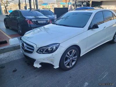 2016 Mercedes-Benz E 220 WDDHF0CB0GB187324 VIN:WDDHF0CB0GB187324