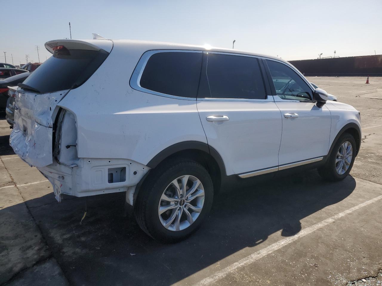 2022 KIA TELLURIDE LX VIN:5XYP2DHCXNG228457