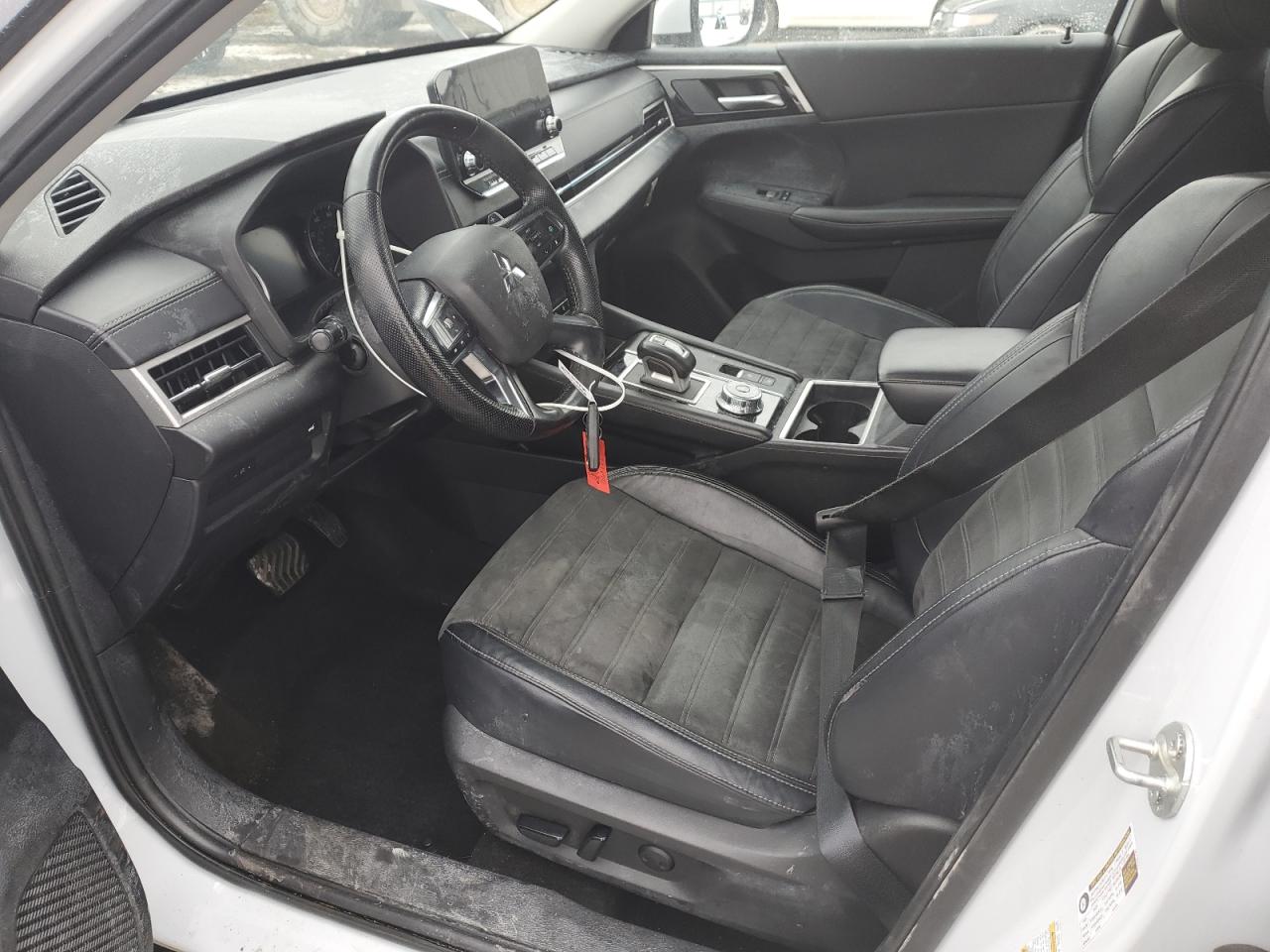 2022 MITSUBISHI OUTLANDER SE VIN:JA4J4UA87NZ052341