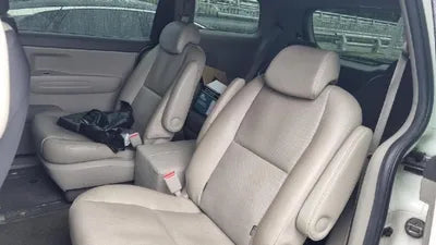 2015 Kia Carnival VIN: