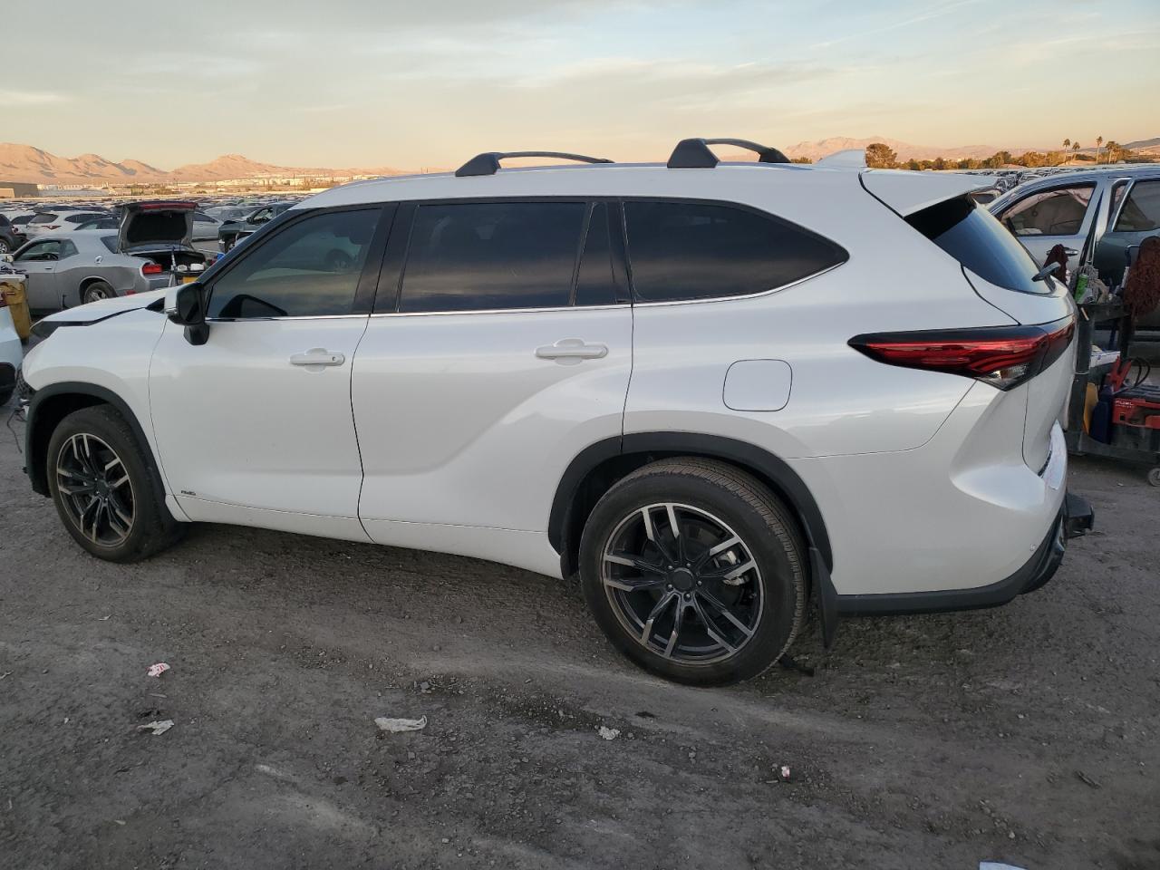 2022 TOYOTA HIGHLANDER HYBRID LIMITED VIN:5TDXBRCH4NS544844