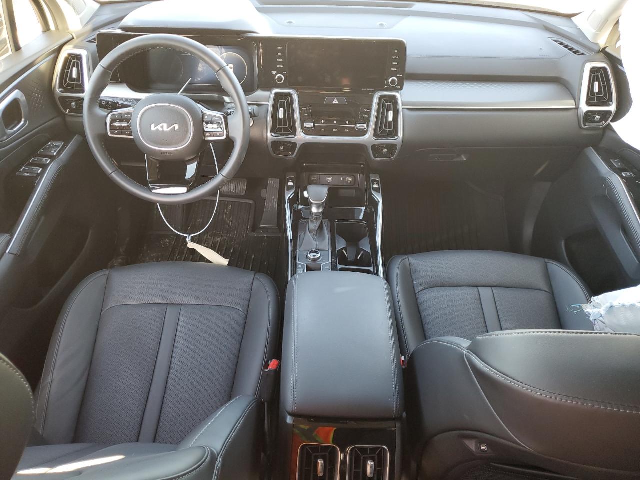 2023 KIA SORENTO SX VIN:5XYRKDLFXPG241206