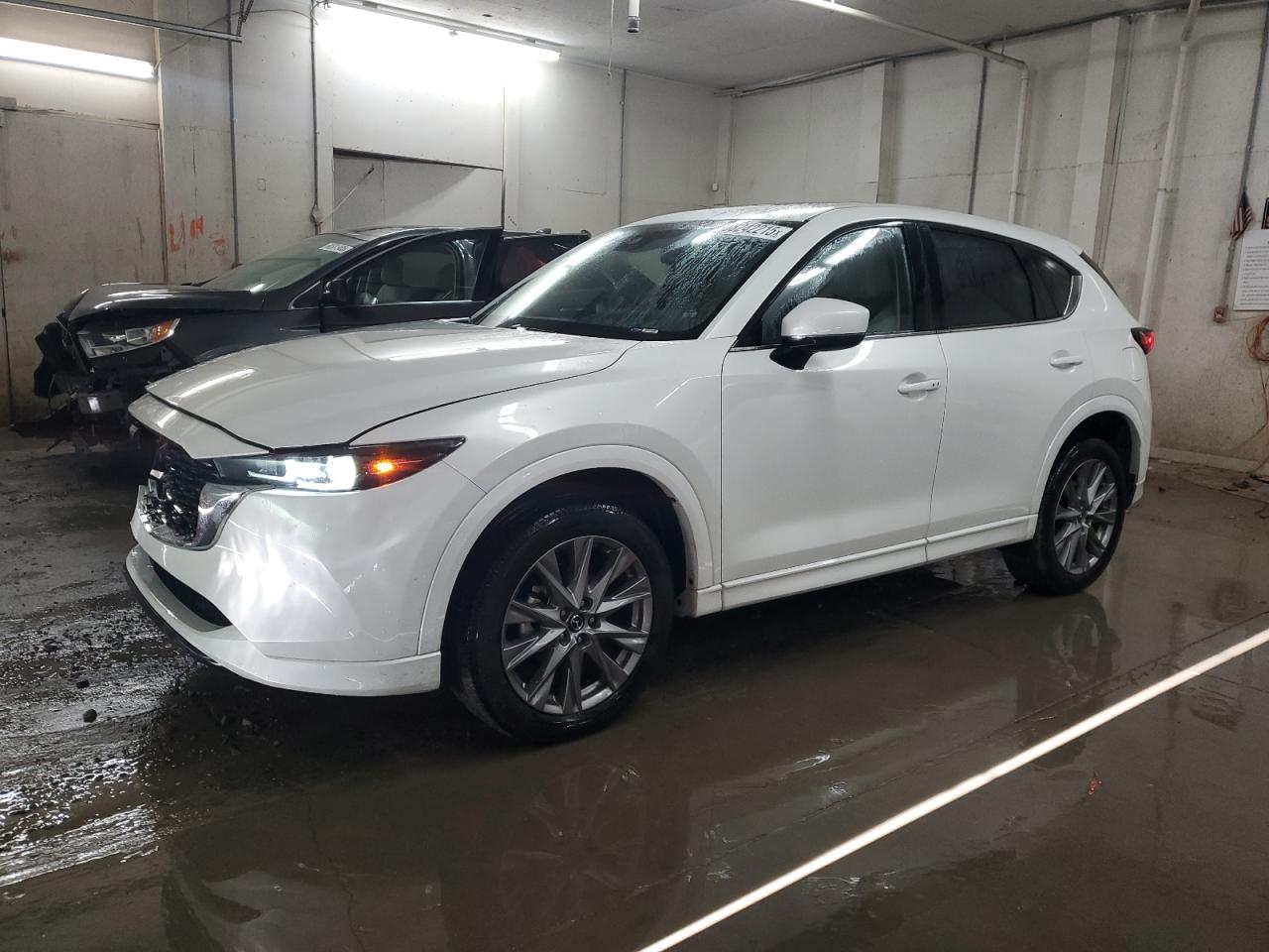2024 MAZDA CX-5 PREMIUM VIN:JM3KFBDM5R0379842