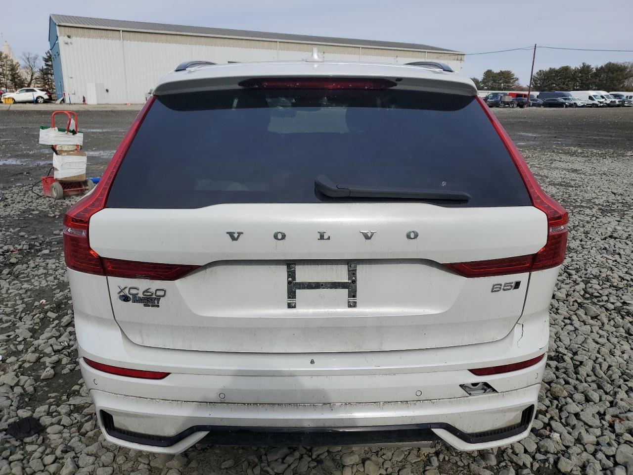 2024 VOLVO XC60 PLUS VIN:YV4L12RL1R1711424