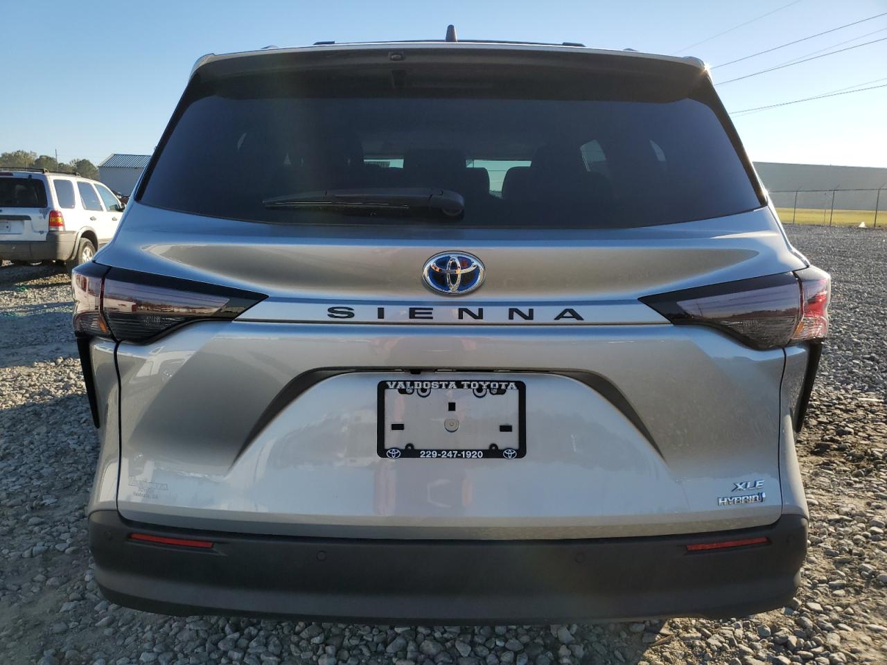 2024 TOYOTA SIENNA XLE VIN:5TDYRKEC3RS182083