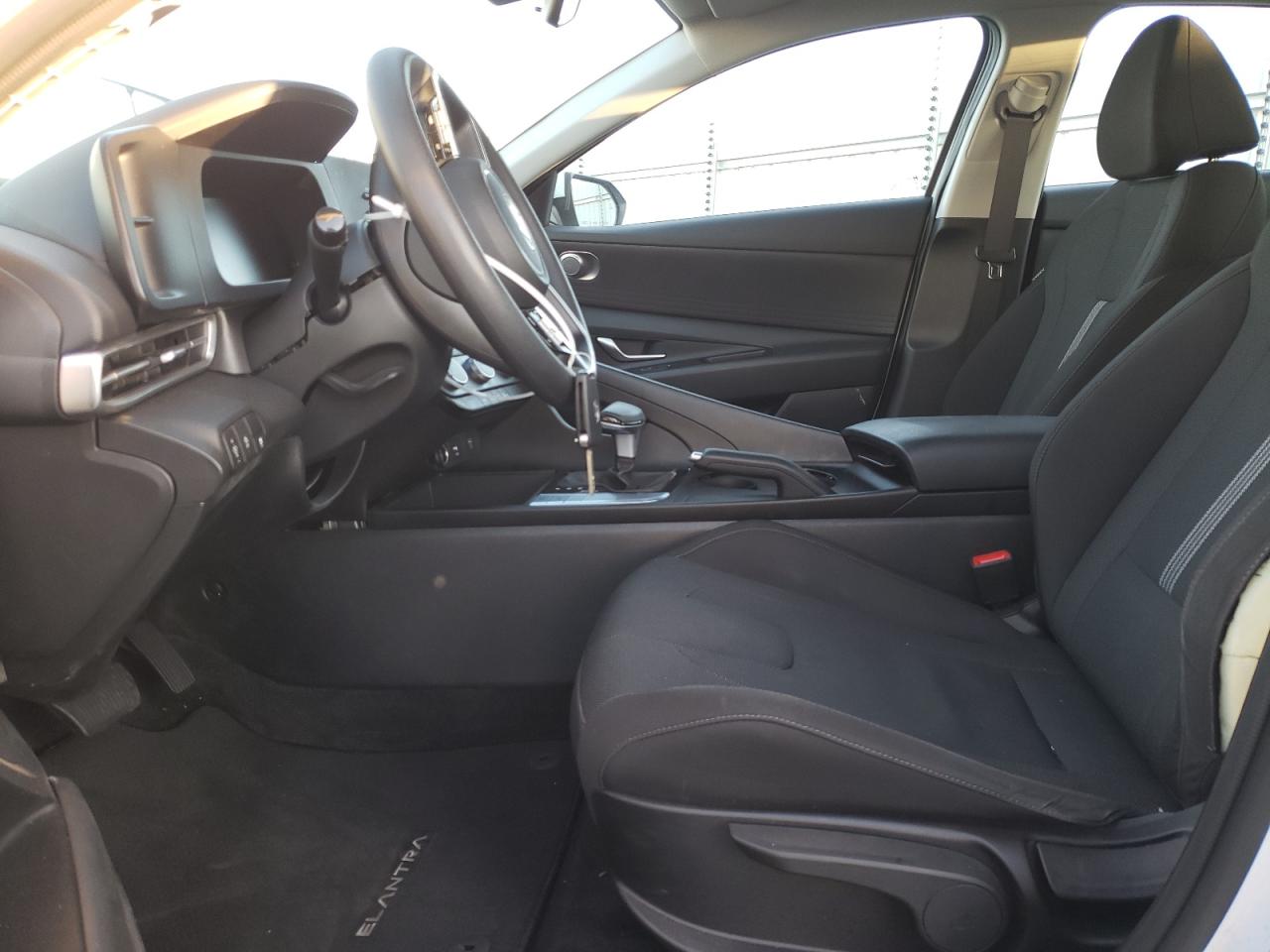 2024 HYUNDAI ELANTRA SE VIN:KMHLL4DG3RU775543