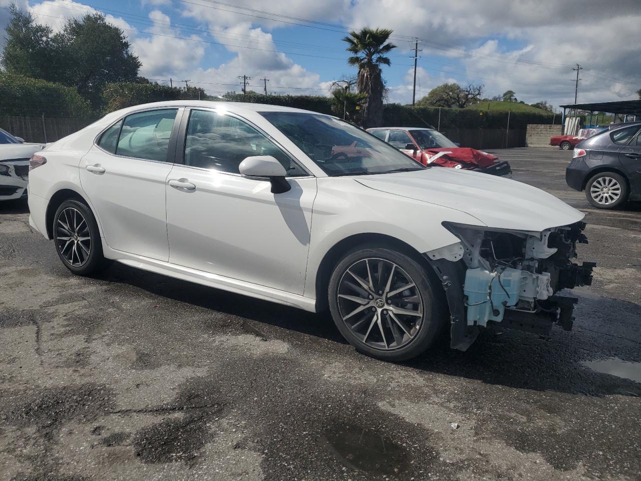 2022 TOYOTA CAMRY SE VIN:4T1G11AK8NU621760