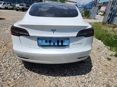 2020 Tesla Model 3 VIN: