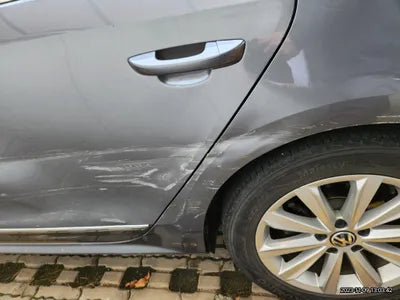 2015 Volkswagen Passat 1VWZZZA3ZFC105819 VIN:1VWZZZA3ZFC105819