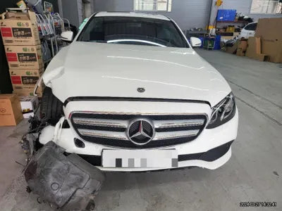 2018 Mercedes-Benz E 200 VIN: