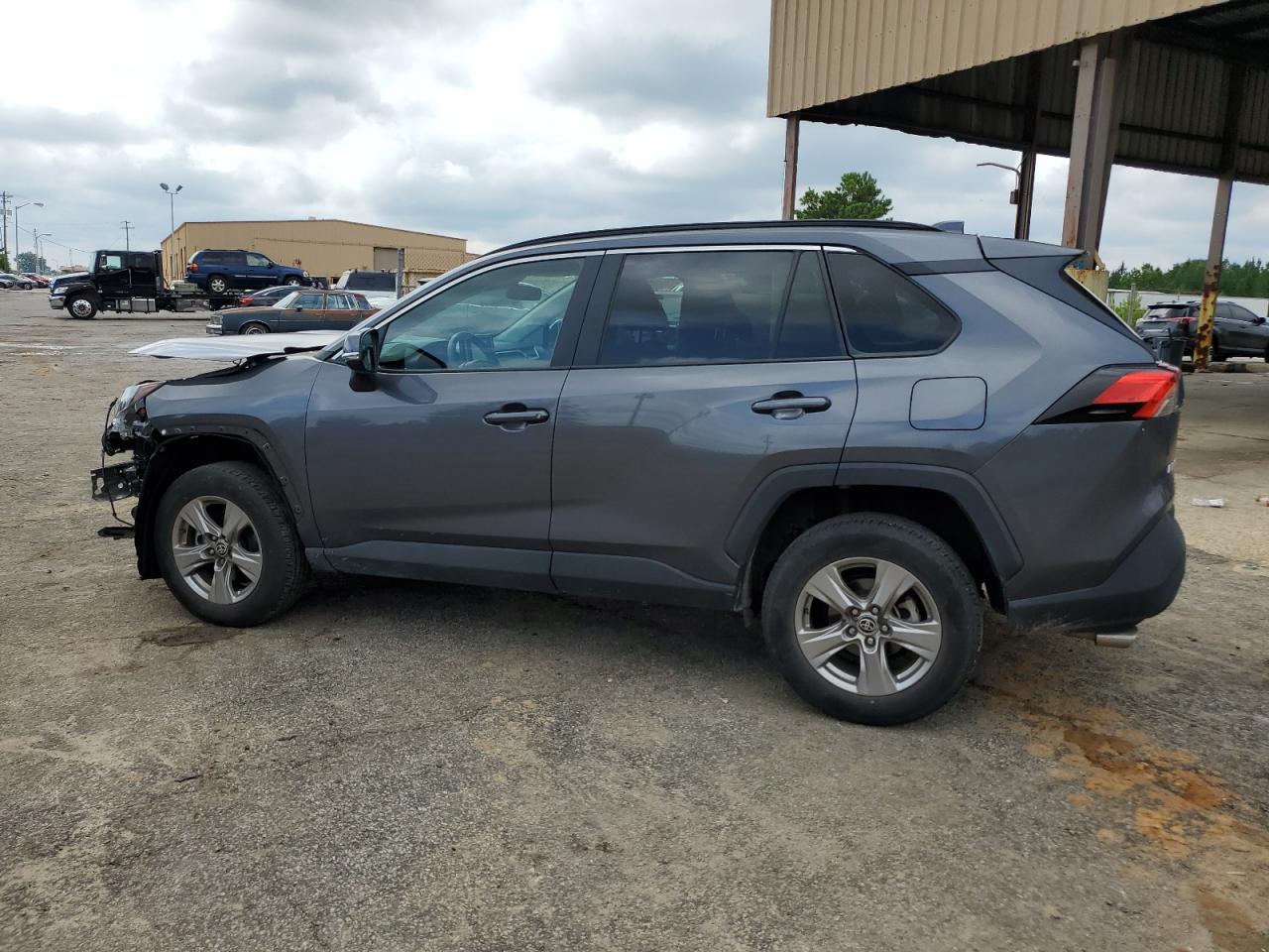 2022 TOYOTA RAV4 XLE VIN:2T3W1RFV5NC208068