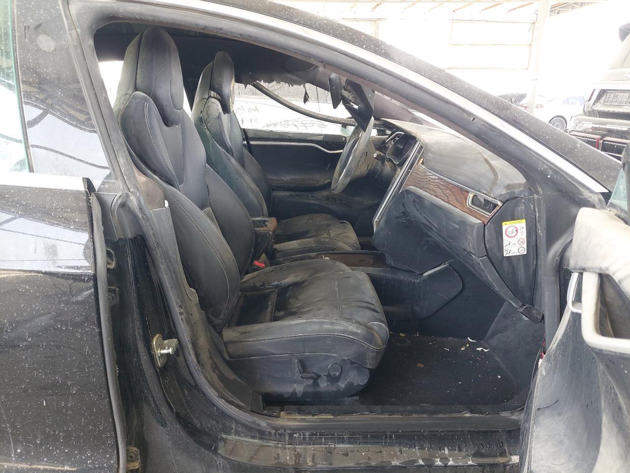 2018 TESL MODEL S VIN:5YJSA7E27JF******